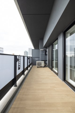 スカイグランデ津田沼のバルコニー|※写真は同タイプ住戸です。