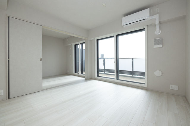 スカイグランデ津田沼の居間・リビング|※写真は同タイプ住戸です。