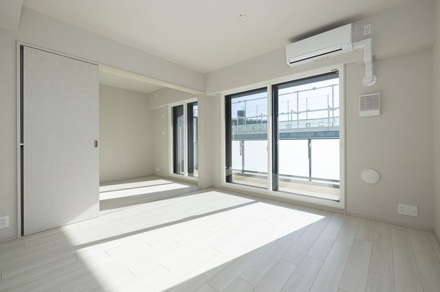 スカイグランデ津田沼の居間・リビング|※写真は同タイプ住戸です。