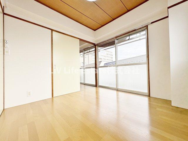 セザール麻美の洋室