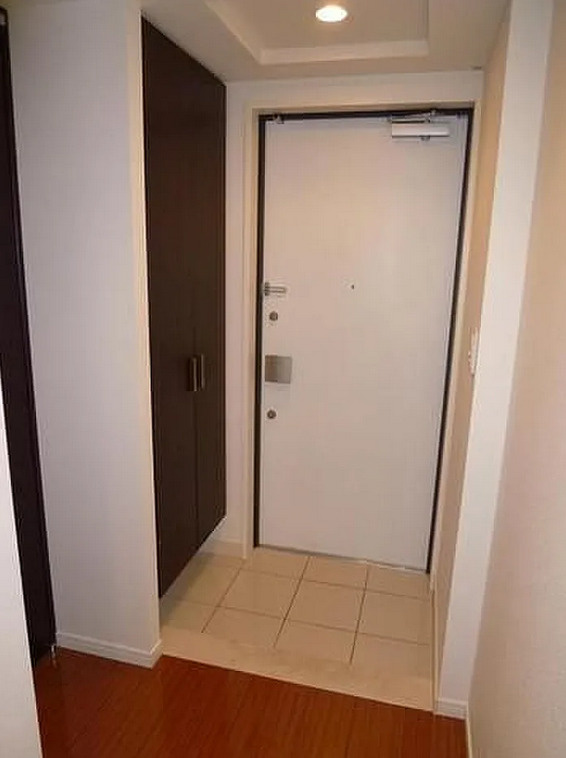 【玄関】