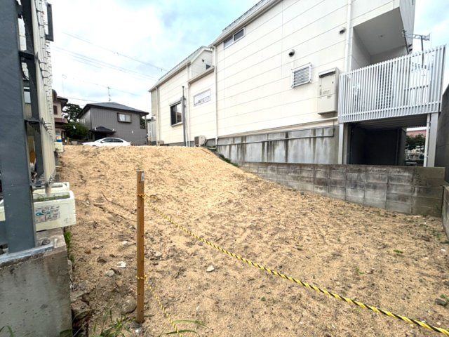 西宮市石刎町土地の外観|対象不動産西側