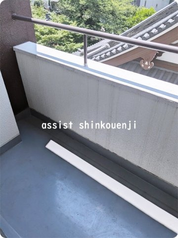 上高田マンションのバルコニー
