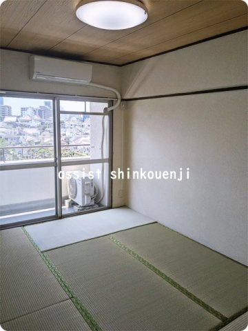上高田マンションの和室