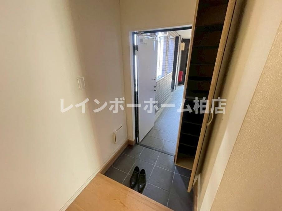 特典：仲介手数料が無料です!!の玄関|玄関です