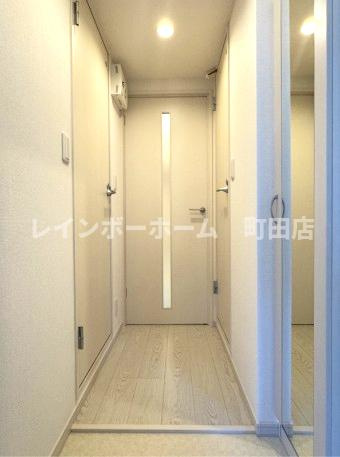 リブリ・本厚木※初期費用分割あと払いサービス利用可能物件の玄関