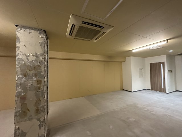おおきにせんば心斎橋筋ビルの洋室