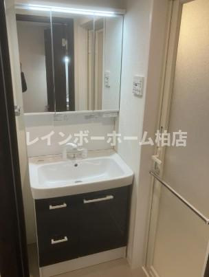 特典：仲介手数料が無料です!!の洗面所