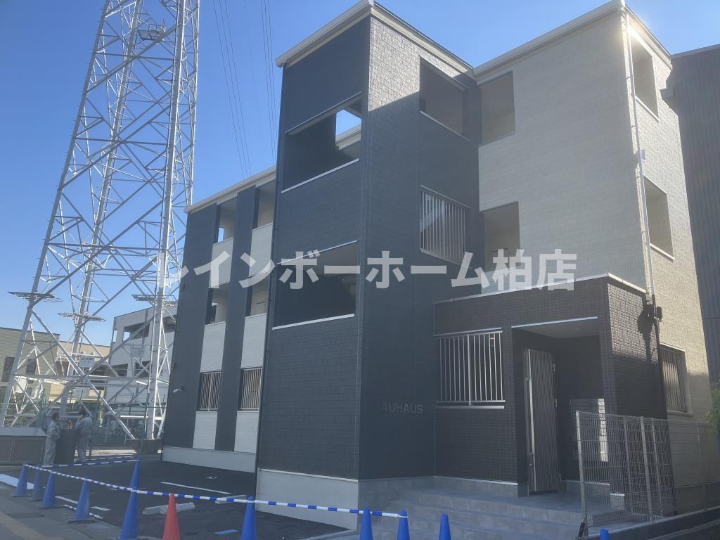 特典：仲介手数料が無料です!!の外観