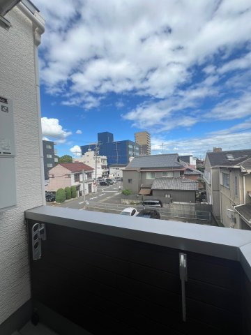 メモリアル　名古屋市賃貸　仲介手数料無料のバルコニー|同物件別部屋