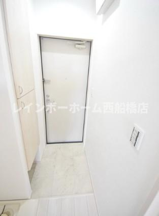 アクシス船橋の玄関