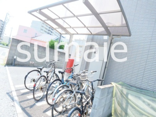 アンプルール　フェール　Sereinの駐車場|駐輪場☆