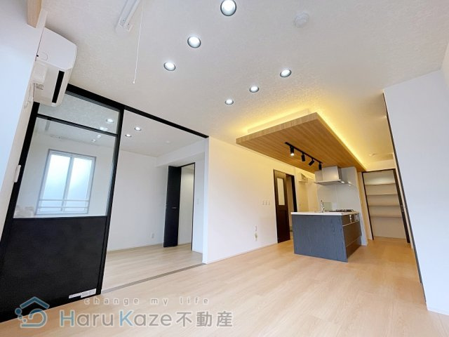 【居間・リビング】 | セレスティア檀渓通【名古屋市賃貸・顔認証システム搭載】