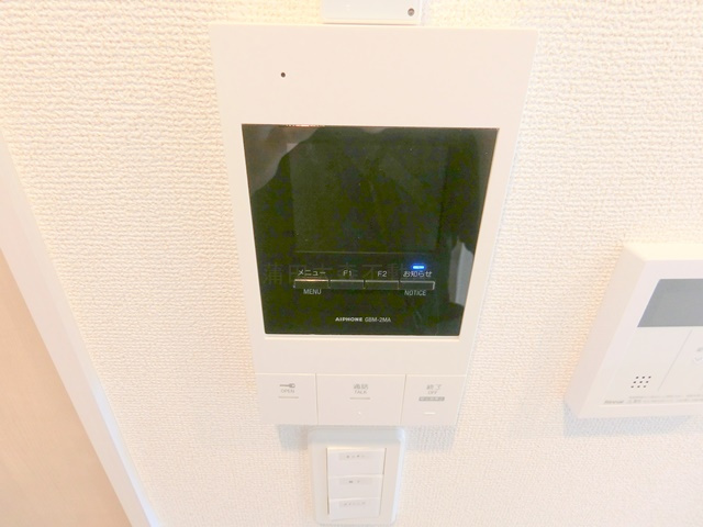 ディアレイシャス平和島の設備|TVモニター付オートロック　インターホン