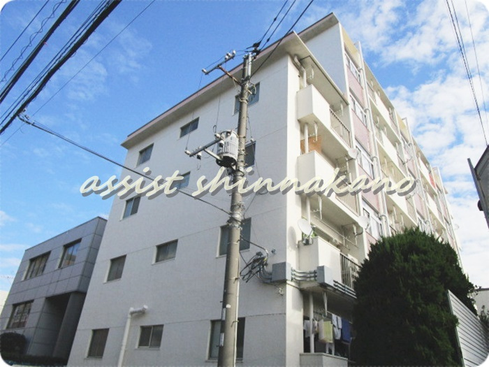 中野弥生町ローヤルコーポの外観