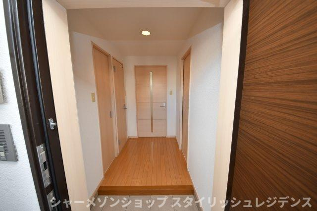 SQUARE152の玄関