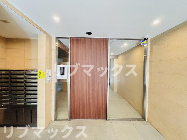 【エントランス】ドゥーエ板橋