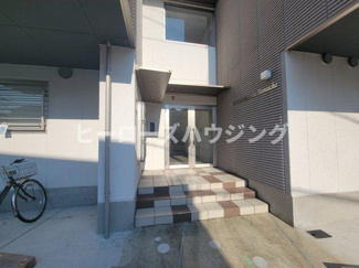 【エントランス】 | マノワール豊中玉井町