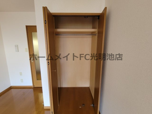 フジパレス水池の収納