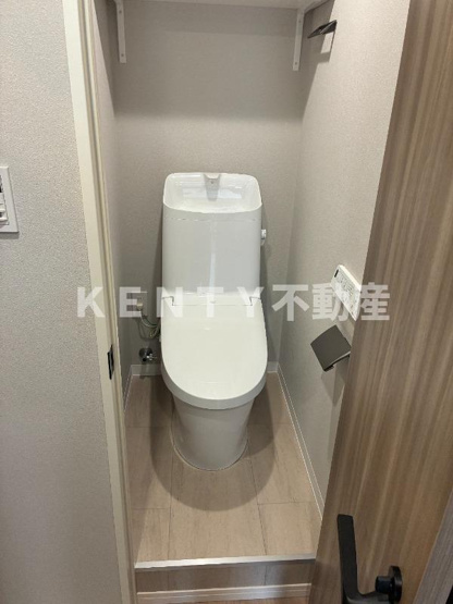 【トイレ】 | OAK VILLA Shinagawa Residence | ゆったりとした空間のトイレです