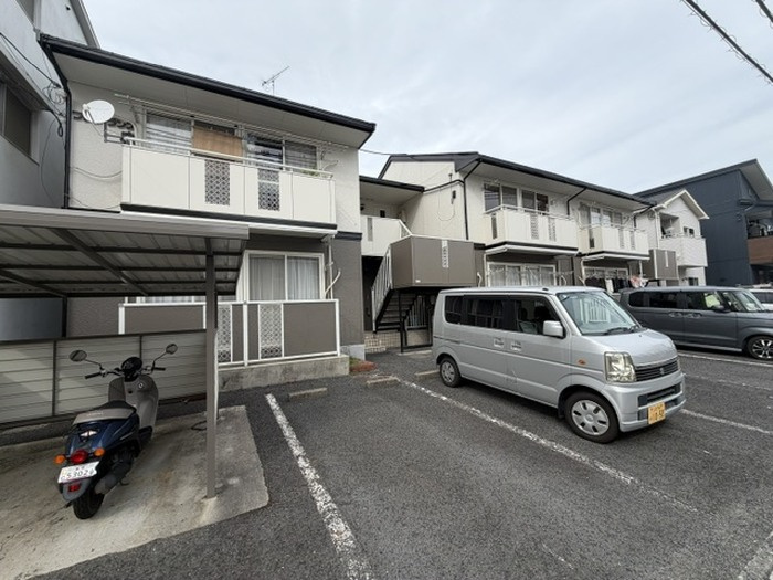 フレグランス広の外観