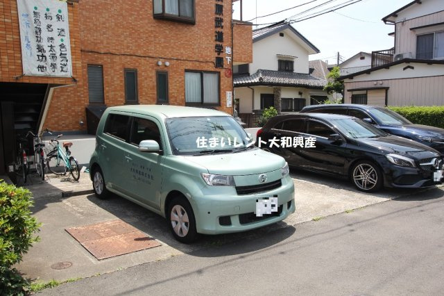 PALビルの駐車場