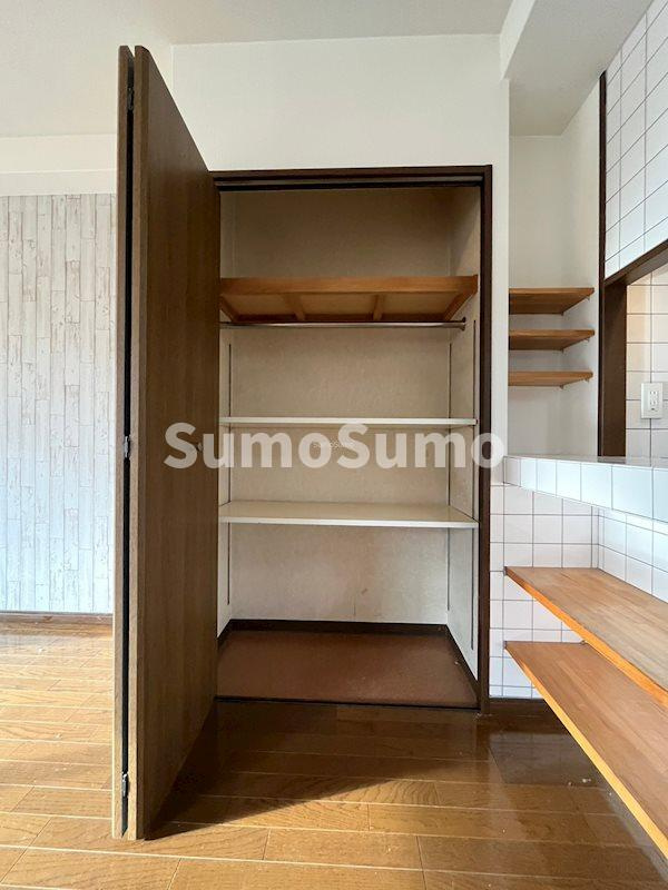 ホープ松屋町住吉の収納