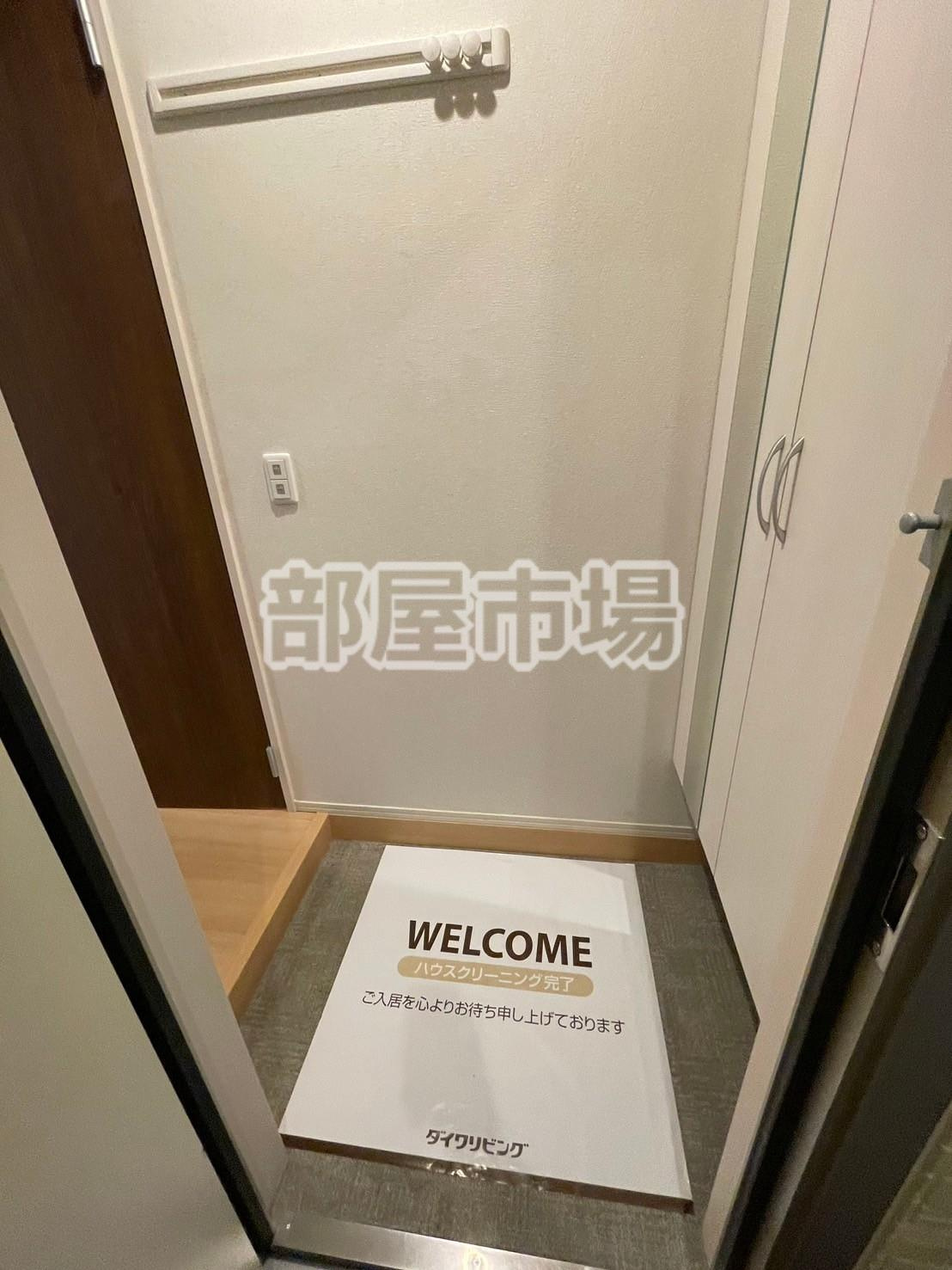 Akarenga浅草の玄関