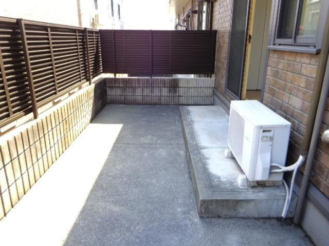 リバーフロントＫの庭