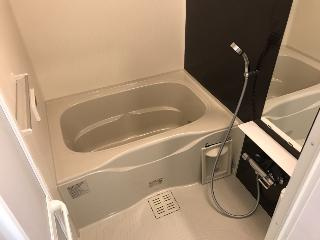 【浴室】ロータス東中田