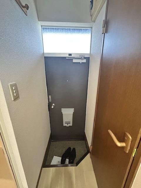 ブルックス東十条の玄関