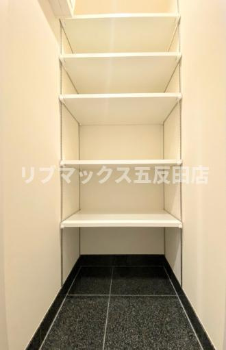 【収納】ＡＸＡＳレジデンス目黒東
