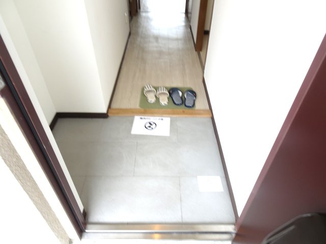 アンシュレール大井の玄関