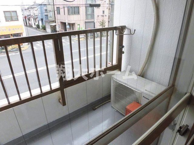 宮内ビルのバルコニー