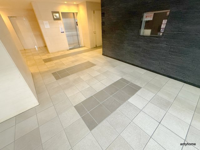 エイペックス南堀江　仲介手数料無料のロビー