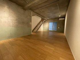 Ｈｉｓｕｉ　Ａｐａｒｔｍｅｎｔの居間・リビング