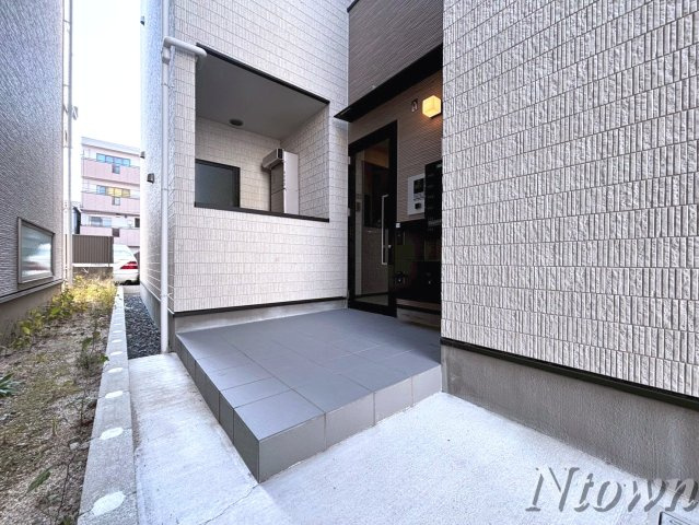 【エントランス】 | Maison ailes 岩塚 | 毎日通るエントランスはこのようになっています