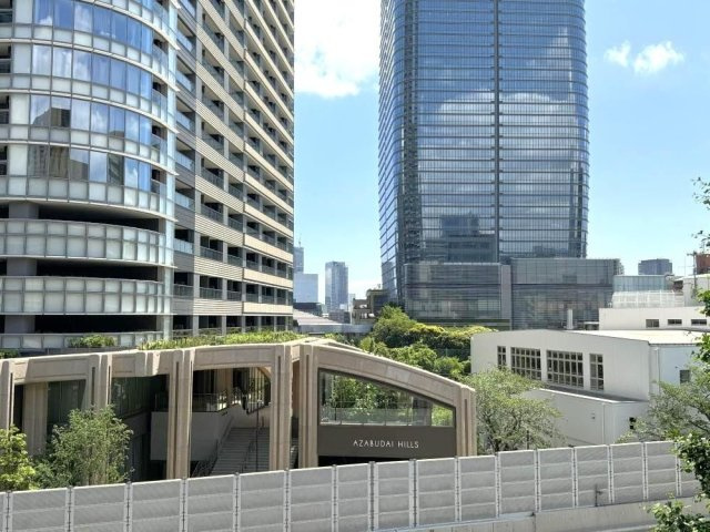 ロイヤルシーズン六本木