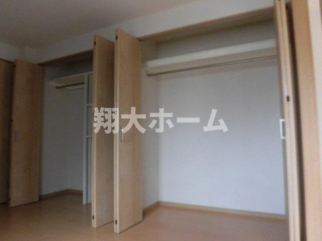 竜生ビルの収納