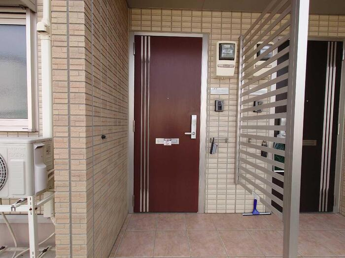 D-ROOMなごみの玄関