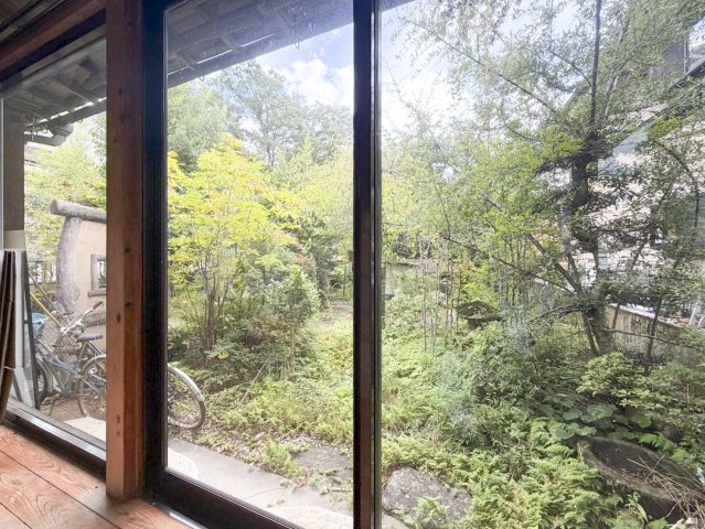 青梅市柚木町　古民家風の平屋　多摩川まで徒歩１分！の庭
