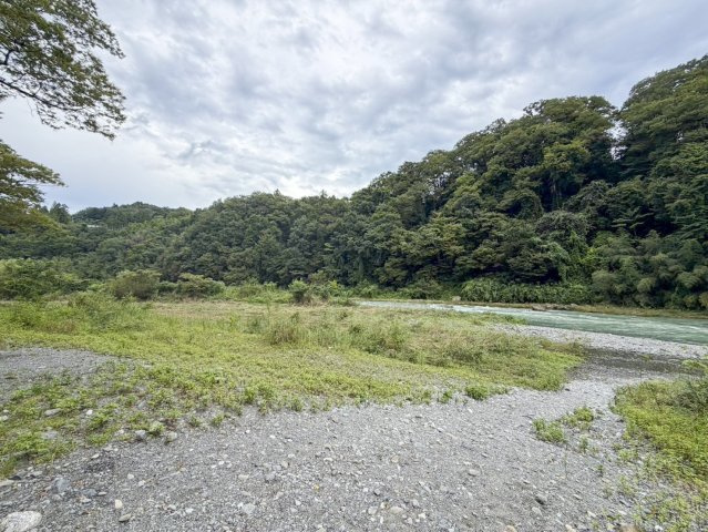 青梅市柚木町　古民家風の平屋　多摩川まで徒歩１分！の展望