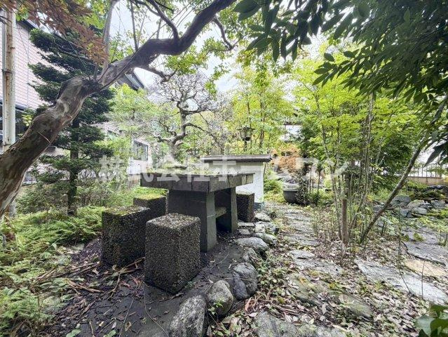 青梅市柚木町　古民家風の平屋　多摩川まで徒歩１分！の庭