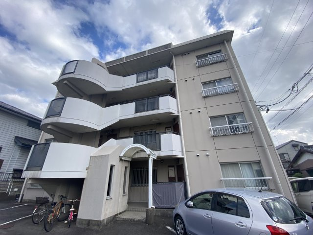アメニティ板倉の外観