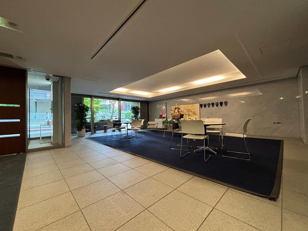麻布市兵衛町ホームズ