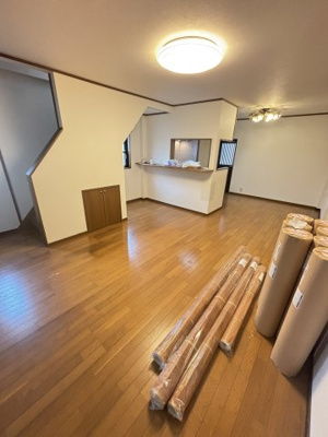 【居間・リビング】 | 東中島3丁目戸建て