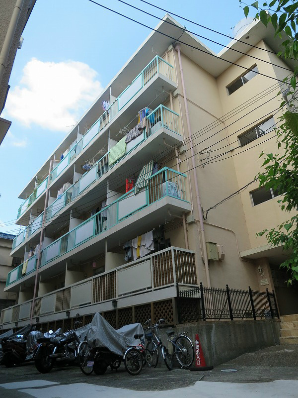 マンションカザミドリの画像