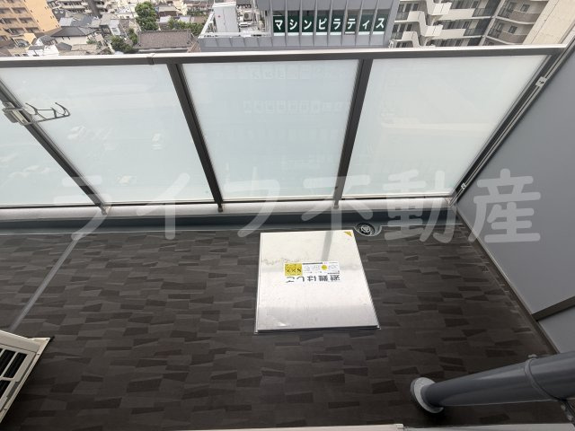 ハイラインⅤのバルコニー|外からの目が気にならないバルコニーで洗濯物が干せます