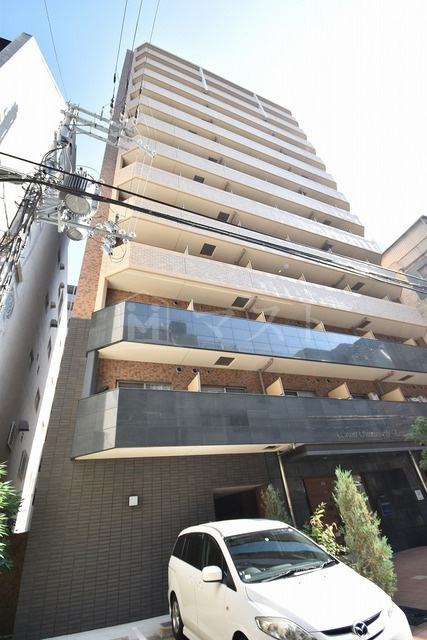 スワンズ心斎橋イーストの外観