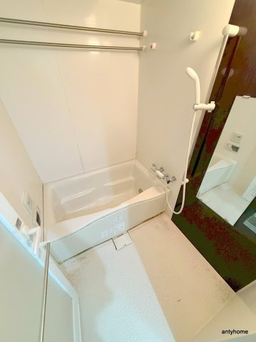 サムティ難波グレイス　仲介手数料無料の浴室